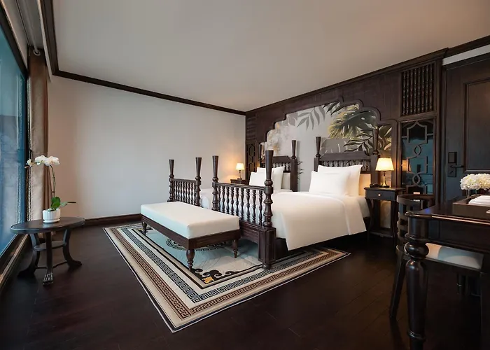 Era Premium Cruises Khách sạn *