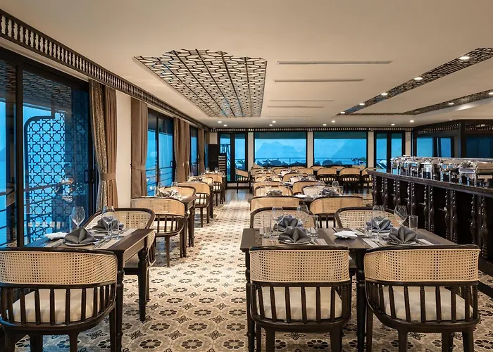 Era Premium Cruises Khách sạn Hạ Long
